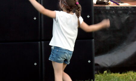 IMG_9942_b.jpg