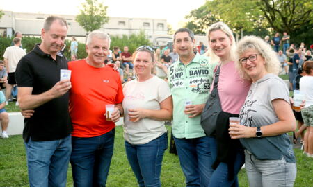 IMG_9945_b.jpg