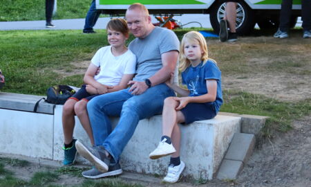 IMG_0898_b.jpg